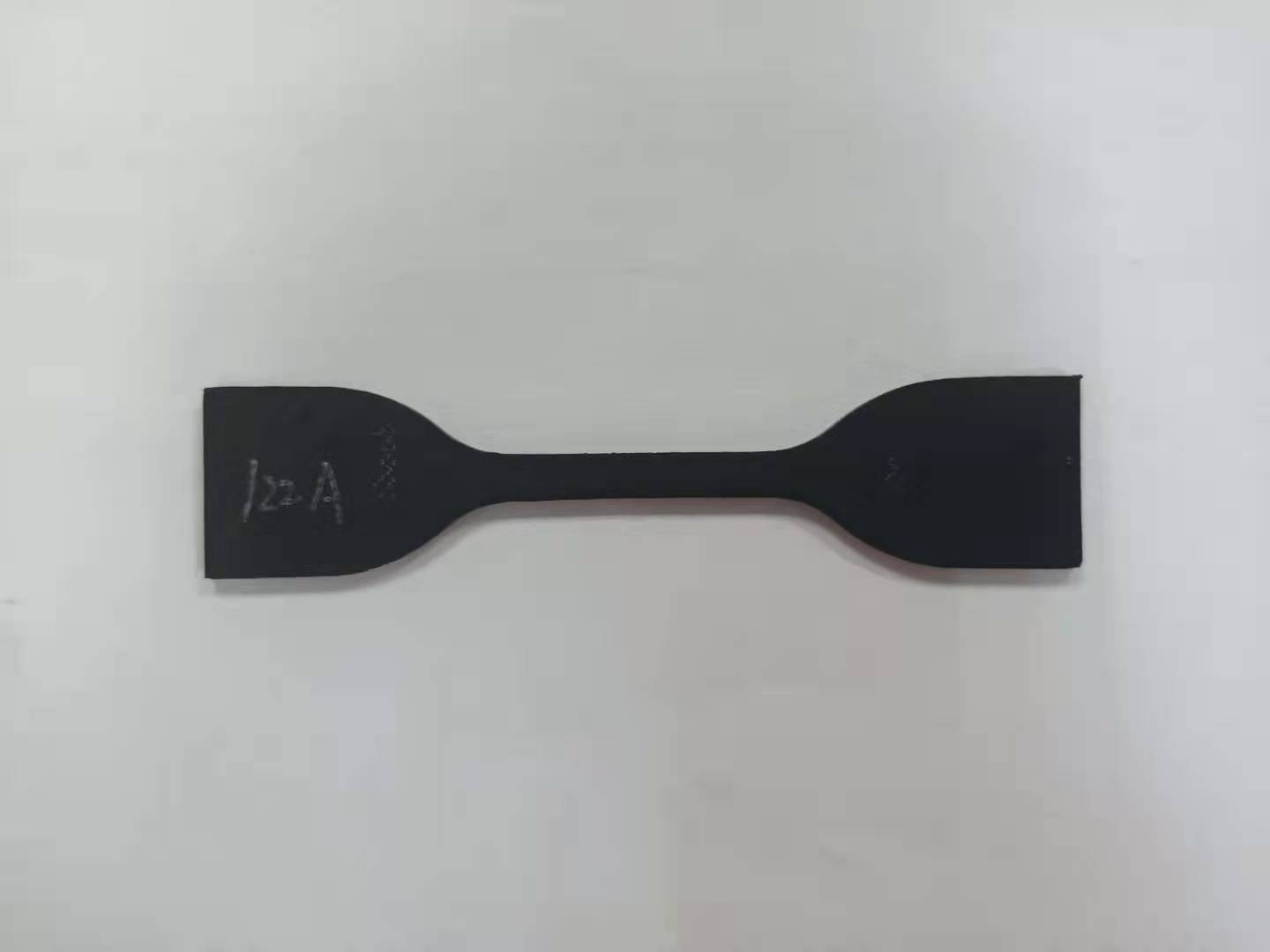 哑铃形试样.jpg 哑铃形试样.jpg