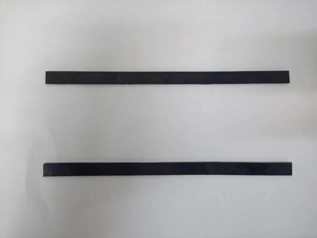 条形试样.jpg 条形试样.jpg